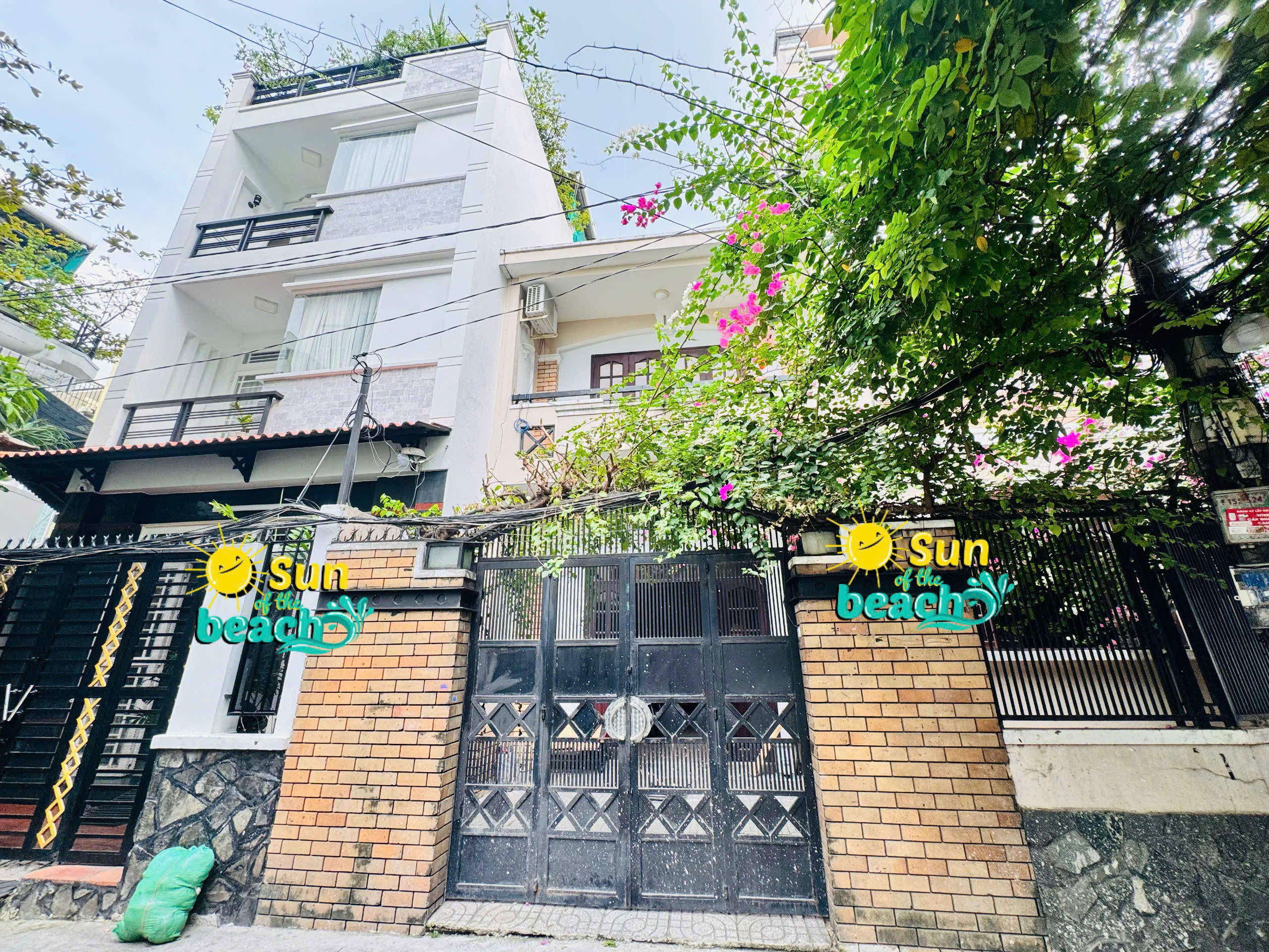 BÁN BIỆT THƯ 2 MẶT TIỀN HXH Đ.TRẦN QUANG DIỆU, QUẬN 3 – THIẾT KẾ PHONG CÁCH CỔ ĐIỂN – 10M*11M* LH GIANG GIANG: 093.86.76.685