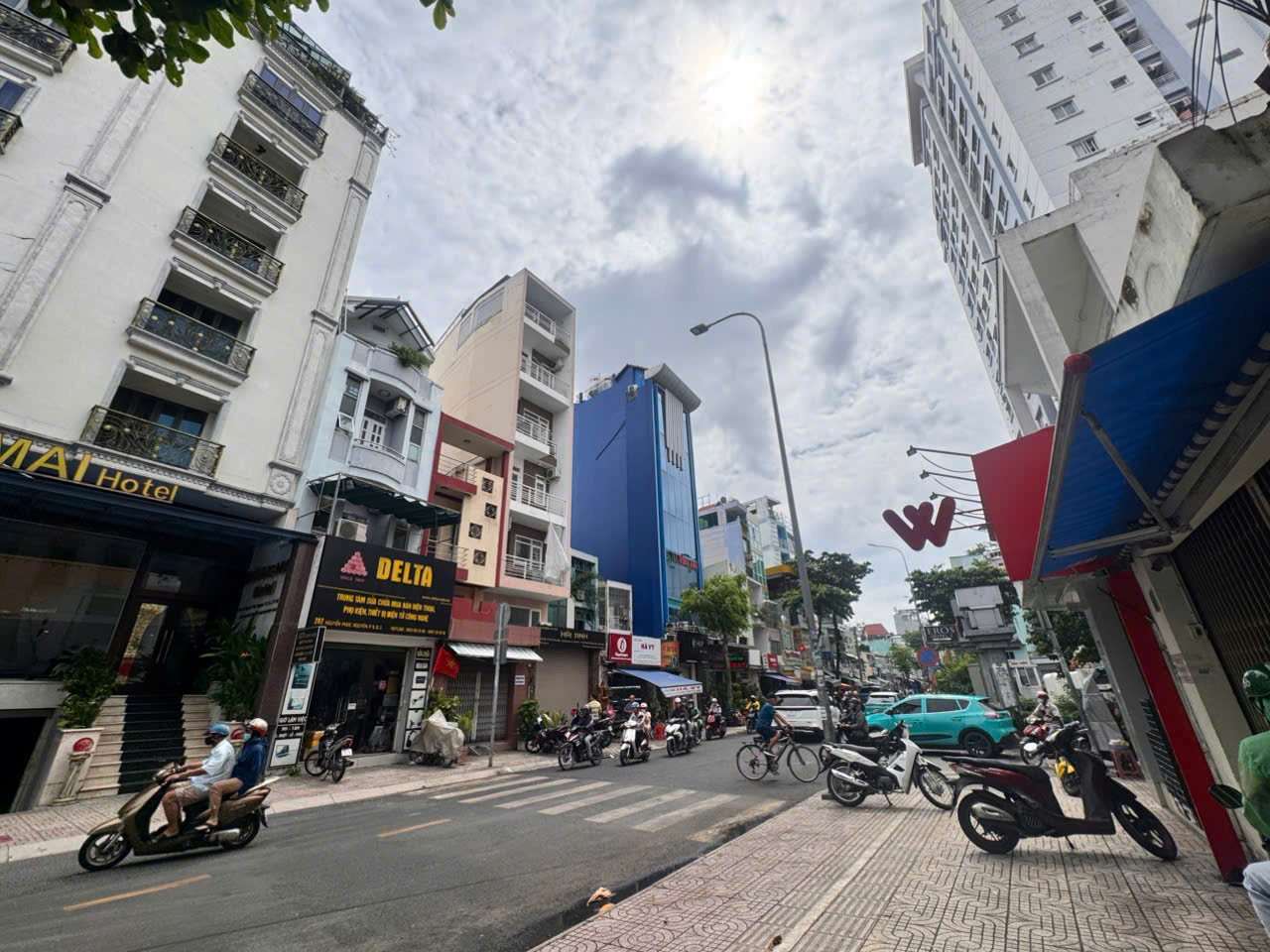 BÁN TÒA NHÀ 7 TẦNG MỚI XÂY MẶT TIỀN KD Đ.NGUYỄN PHÚC NGUYÊN, QUẬN 3 – DÒNG TIỀN LÊN ĐÊN 3000$/TH – VỊ TRÍ KINH DOANH ĐA NGÀNH SIÊU ĐỈNH – VIEW CC CAO CẤP