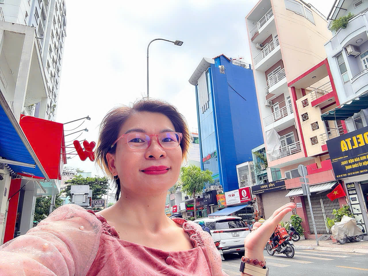 BÁN TÒA NHÀ 7 TẦNG MỚI XÂY MẶT TIỀN KD Đ.NGUYỄN PHÚC NGUYÊN, QUẬN 3 – DÒNG TIỀN LÊN ĐÊN 3000$/TH – VỊ TRÍ KINH DOANH ĐA NGÀNH SIÊU ĐỈNH – VIEW CC CAO CẤP