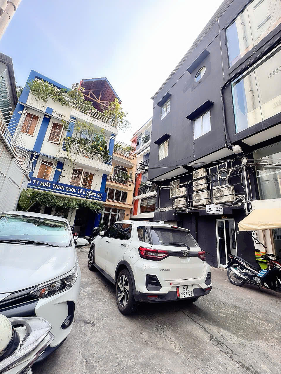 BÁN CHDV ĐANG SẴN DÒNG TIỀN 95TR/TH – 6 TẦNG Đ.TÔN THẤT TÙNG, QUẬN 1 – NGANG HIẾM 7,5M*11M – VỊ TRÍ SIÊU VIP