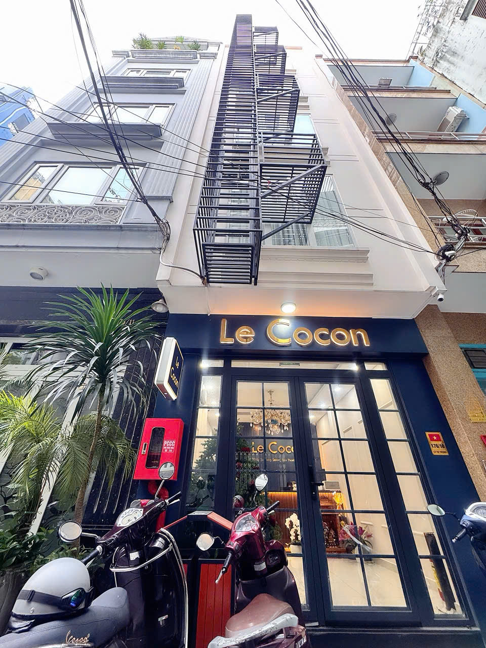 DÒNG TIỀN SIÊU KHỦNG 200TR/TH – BÁN KS 5 TẦNG MẶT TIỀN HXH Đ.LÝ TỰ TRỌNG, BÊN THÀNH, QUẬN 1 – DT 62M2 FULL THỔ CƯ – HIẾM NHÀ BÁN – 0938676685 GIANG GIANG