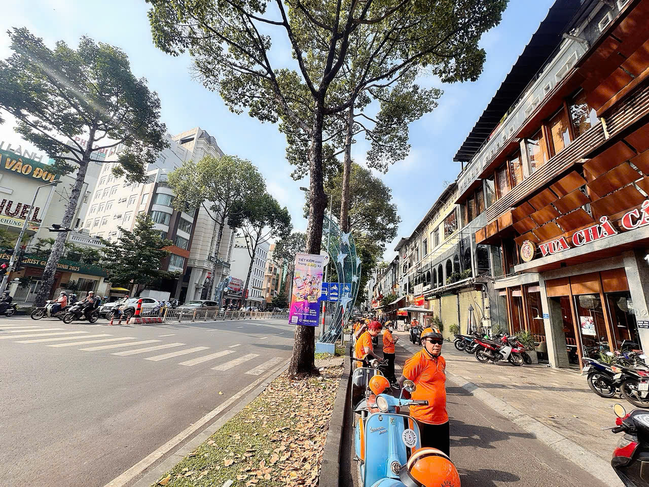 BÁN NHÀ MẶT TIỀN KD Đ.TRẦN HƯNG ĐẠO, P.PHẠM NGŨ LÃO, QUẬN 1 – 4M*20M VUÔNG ĐẸP – DÒNG TIỀN DỀU 50TR/TH – GIANG GIANG:0938676685