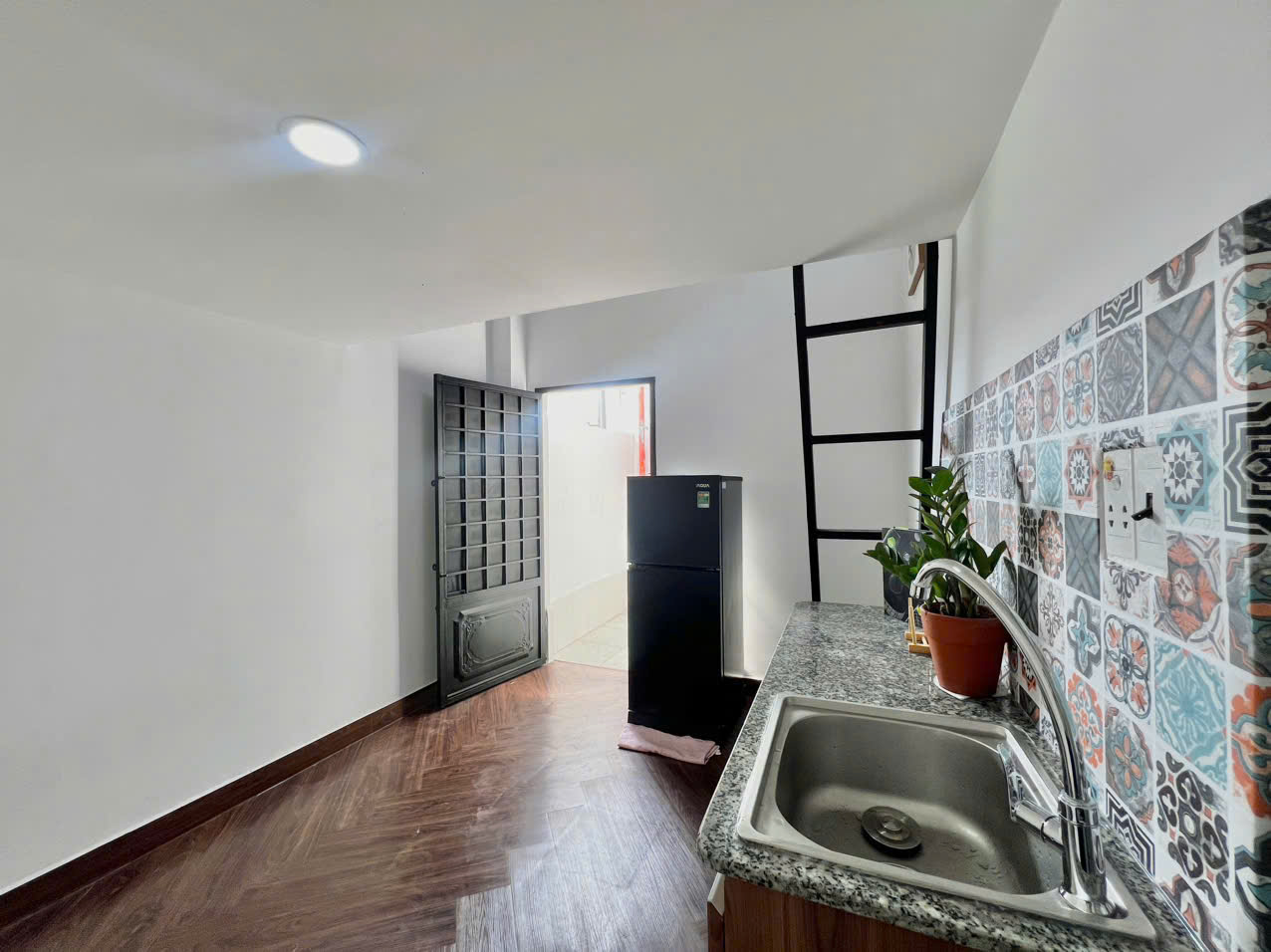 PASS PHÒNG TRỌ – TRẦN BÁ GIAO