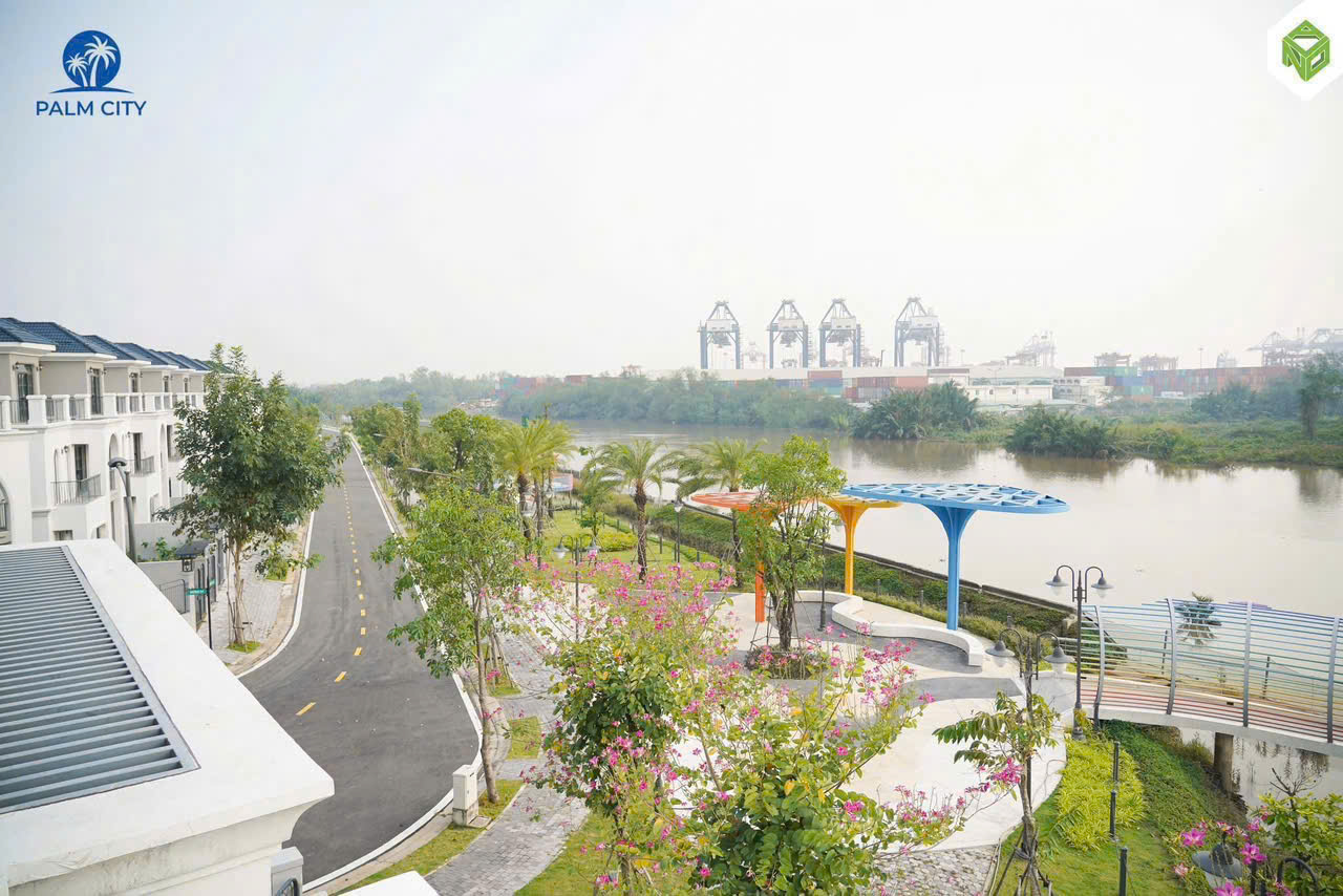 BÁN GẤP NHÀ PHỐ PALM CITY – LONG TRƯỜNG – GIÁ TỐT NHẤT KHU( PALM MARINA CỦA NOVALAND)