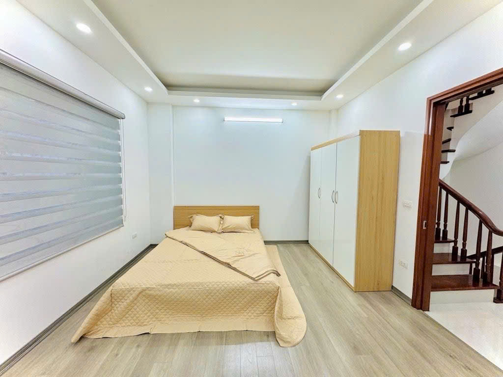 HIẾM,BÁN NHÀ NGỌC THUỴ LONG BIÊN,OTO ĐỖ CỔNG,GẦN CHỢ, TRƯỜNG, NHỈNH 8 TỶ TL