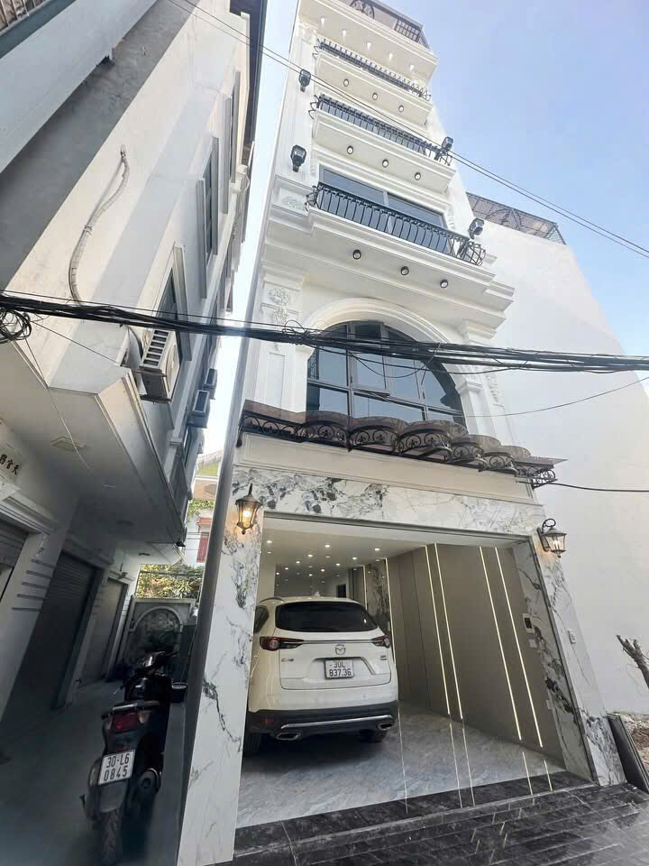 Sale sập sàn – Giảm chào 1,5 tỷ chỉ còn 12,9 tỷ  Phố VIP Đàm Quang Trung  DT 42m xây 7 tầng lầu