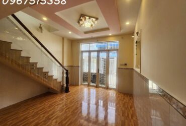 Nhà mới đẹp 2 tầng tại Phân lô TDC Hòn Sện bắc Nha Trang