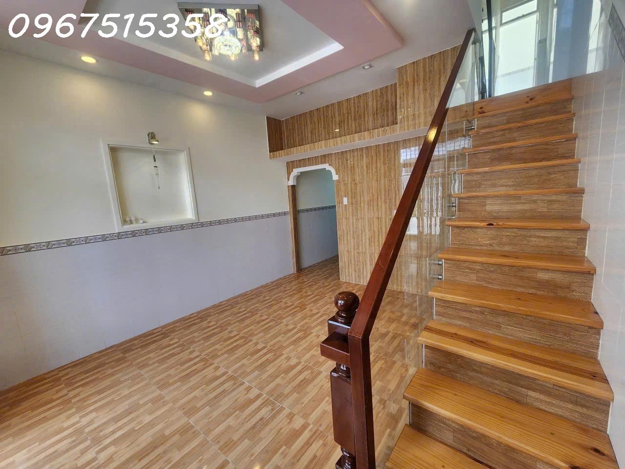 Nhà mới đẹp 2 tầng tại Phân lô TDC Hòn Sện bắc Nha Trang