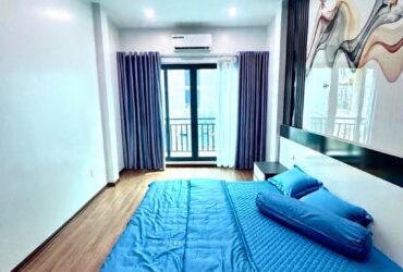 mặt phố hoa bằng 41m x5 tầng 16,2 tỷ full nội thất,vỉa hè,kinh doanh