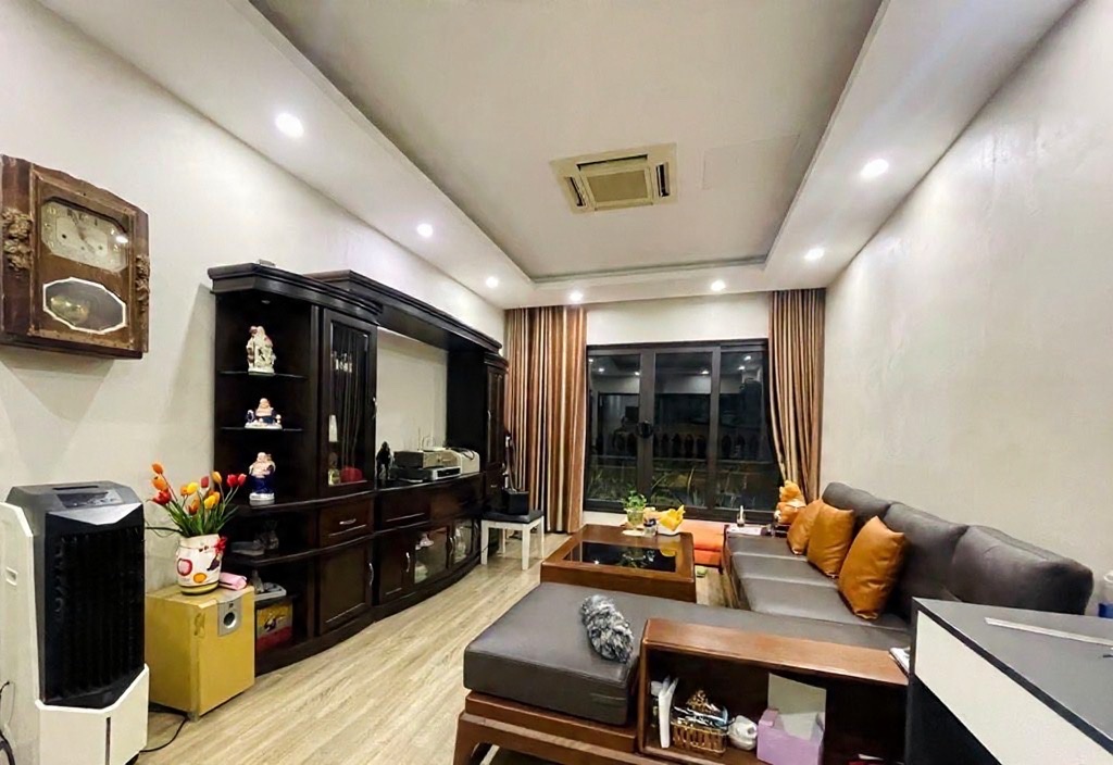 hoàng hoa thám 60m x6 tầng thang máy 18,9 tỷ-2 thoáng,full nội thất,dân xây,gần phố