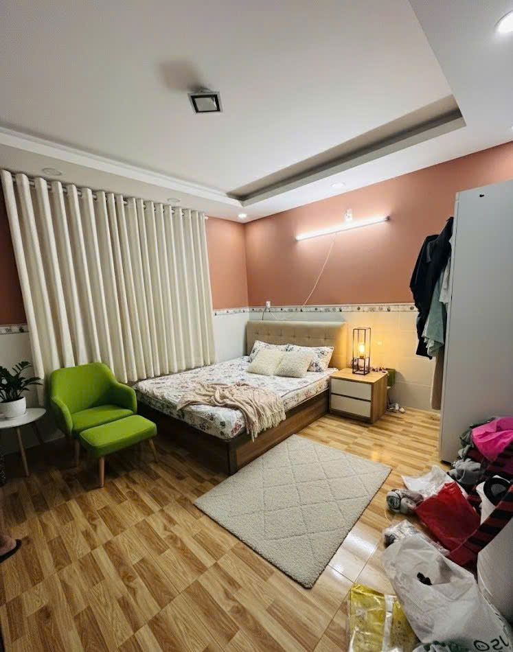 Nhà Lê Văn Sỹ – QUẬN 3 – 4.3 x 10 m (44 m2) – 2 Tầng – 5.6 tỷ