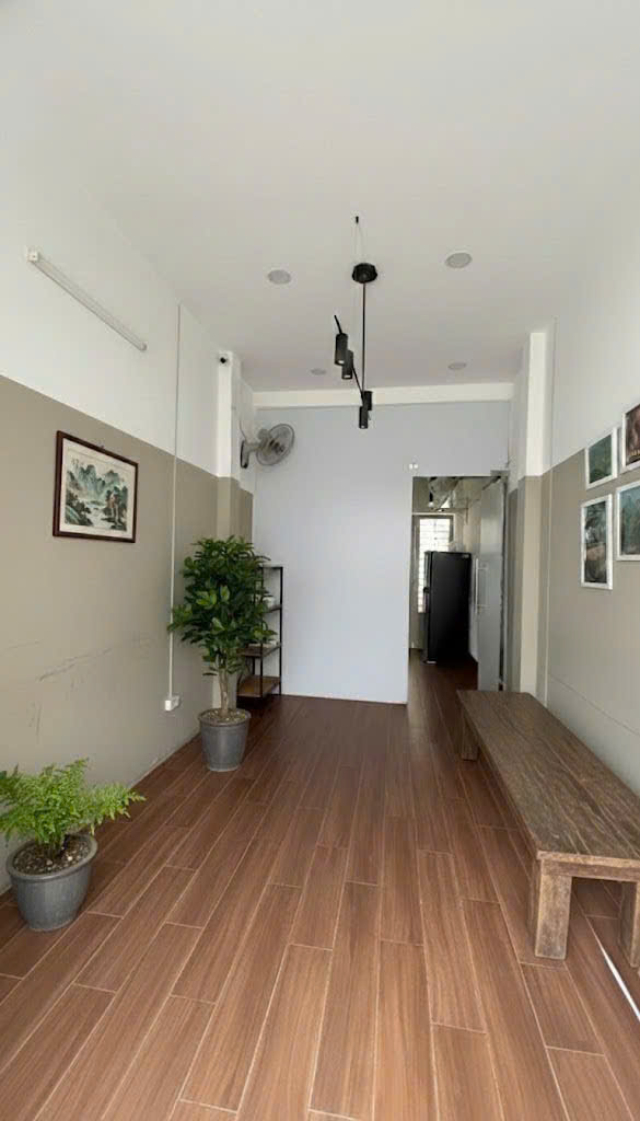 Nhà hẻm Ô tô Đồng Nai – QUẬN 10 – 3 x 8 m – 5.95 tỷ – Ẩm Thực Bên Từng Bước Chân