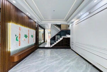 BÁN NHÀ NGUYỄN SƠN LONG BIÊN,OTO ĐỖ CỬA,NGÕ NÔNG,2 THOÁNG,44M NHỈNH 10 TỶ TL