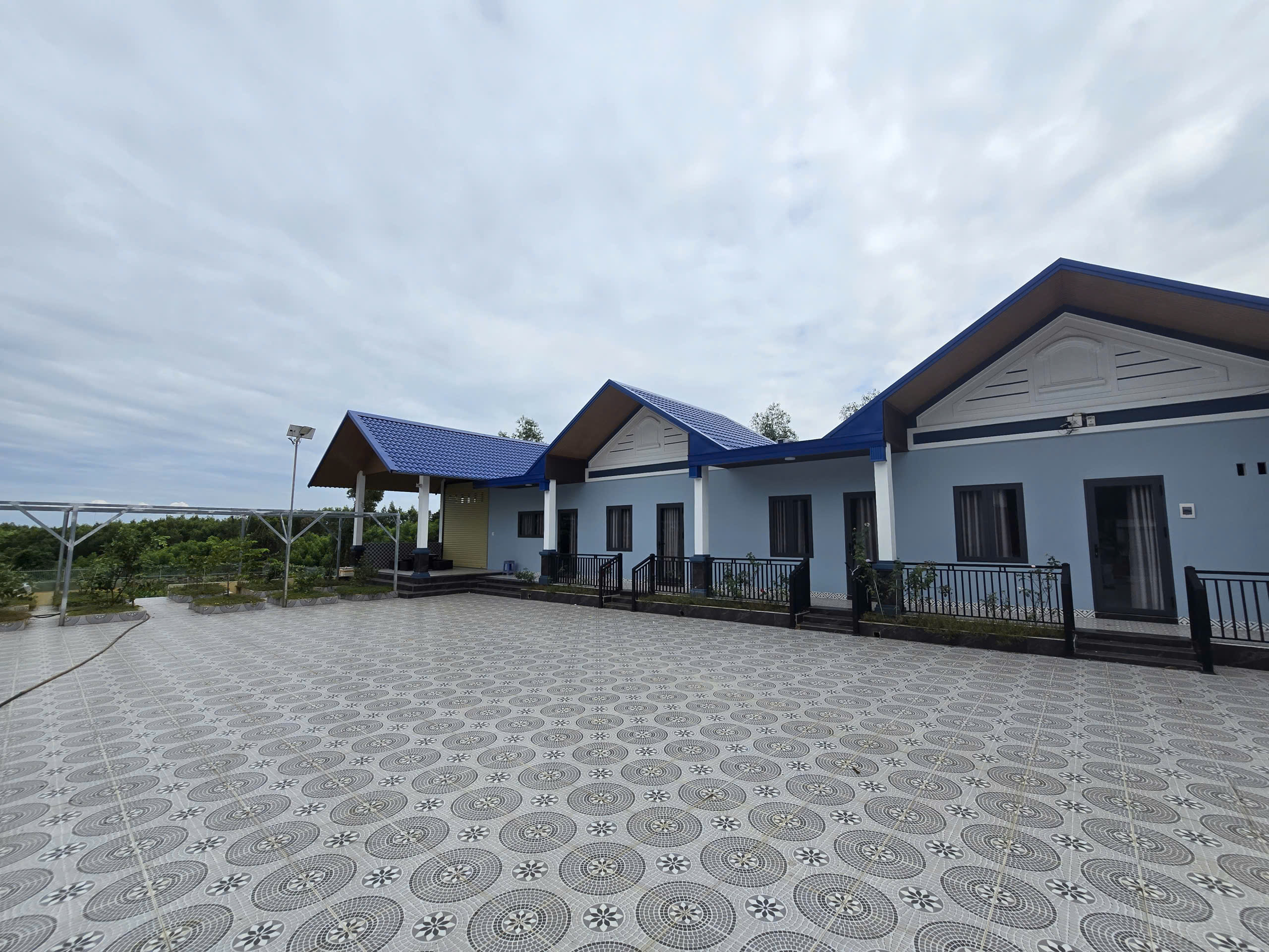 Bán nhà vườn nghỉ dưỡng 1500m2,SHR thổ cư,đường nhựa chính Vĩnh Cửu