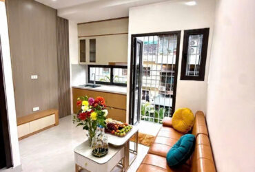 căn hộ tập thể nghĩa tân 50m 2 ngủ 2,95 tỷ-full nội thất đẹp