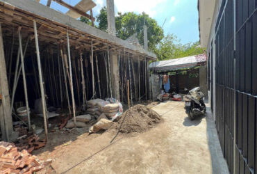 Nhà thang máy xây mới, ngõ nông, gần oto tránh cực đẹp