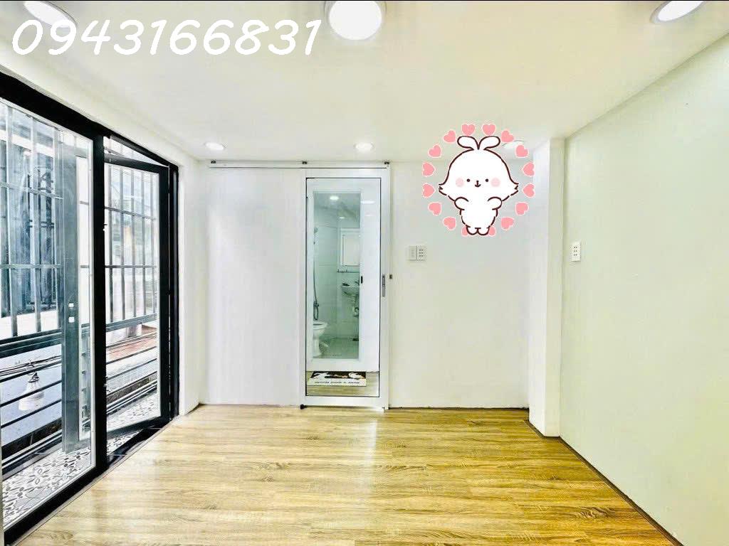 Bán nhà đẹp Tân Bình: Nhỉnh 2XX tỷ, 15m2, 3 tầng, 2 phòng ngủ, sổ hồng chính chủ,  liên hệ 0943166831.