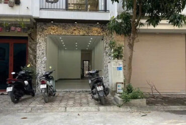 TĐC Thạch Bàn  DT 50m xây 6 tầng thang máy  Phân lô vỉa hè ô tô tránh  1X tỷ chưa tl