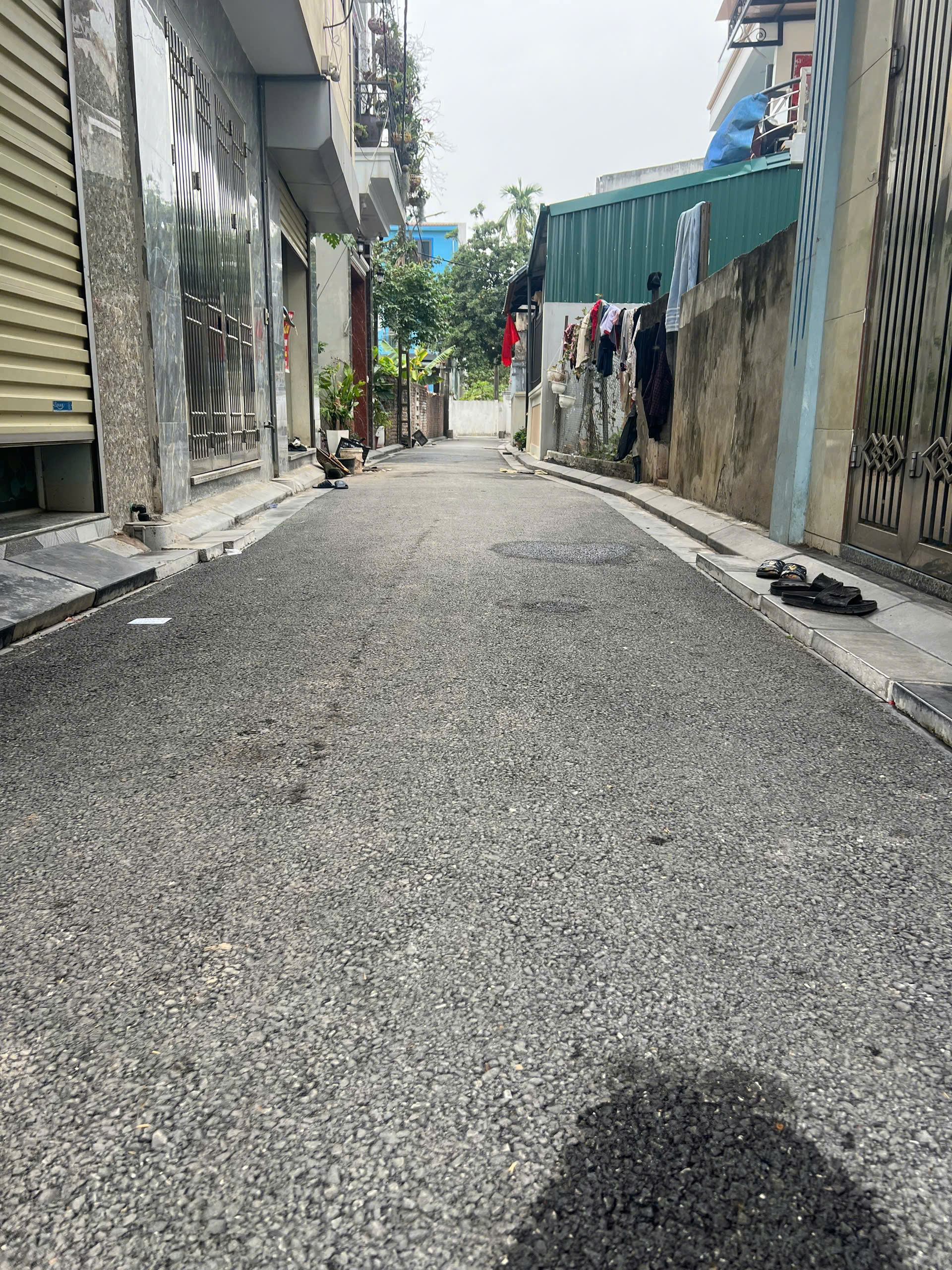 Siêu phẩm! Bán nhà Du Nội, Mai Lâm Đông Anh 45m 3 tầng dân xây chắc chắn, ngõ ô tô, vỉa hè nhỉnh 5 tỷ xíu