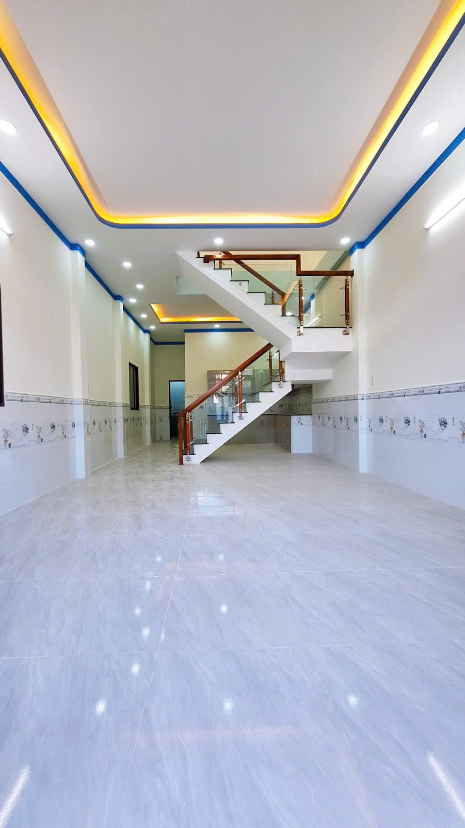 Bán nhà 2 Tầng P.Biên Hòa,SHR thổ cư,gần Vòng Xoay Cầu Hang,giá rẻ