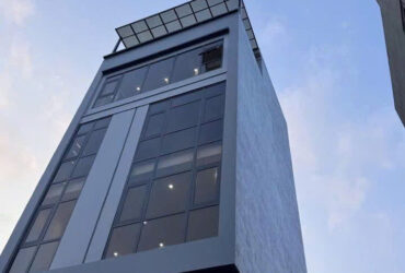 Phúc Lợi nóng bỏng tay  DT 44m – MT 6m xây 6 tầng thang máy  Gara oto 4 chỗ  Chỉ 9,X tỷ