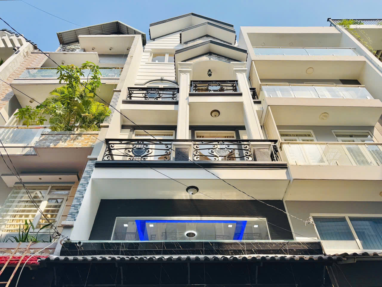 THÂN NHỜ ACE HỖ TRỢ BÁN NHÀ ĐẸP GẦN Chợ Thạch Đà – HẺM 9M Ô TÔ TRÁNH NHAU