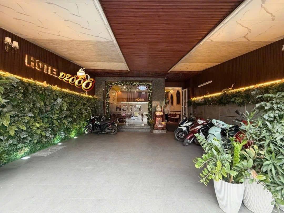 KHÁCH SẠN CAO CẤP – 38 tỷ TL – DÒNG TIỀN 2,2 tỷ/năm – 2 MẶT TIỀN TRƯỚC SAU