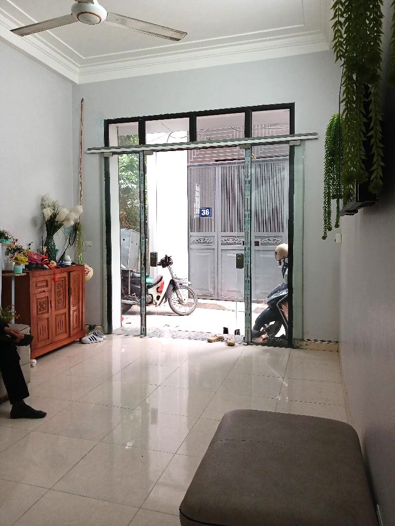 BÁN NHÀ ĐÔNG NGẠC 41M² NGÕ NÔNG – NHÀ ĐÔNG NGẠC BẮC TỪ LIÊM – GIÁ HƠN 6 TỶ