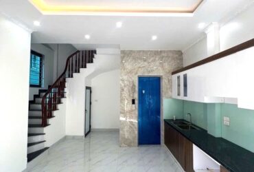 Bán nhà lô góc Thượng Cát 40m² thang máy quận Bắc Từ Liêm hơn 6 tỷ