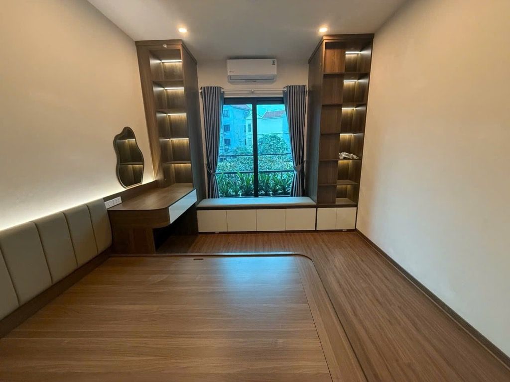 Bán nhà Liên Mạc 5 tầng xây mới ô tô ngõ nông – giáp Thượng Cát – Bắc Từ Liêm – nhỉnh 6 tỷ