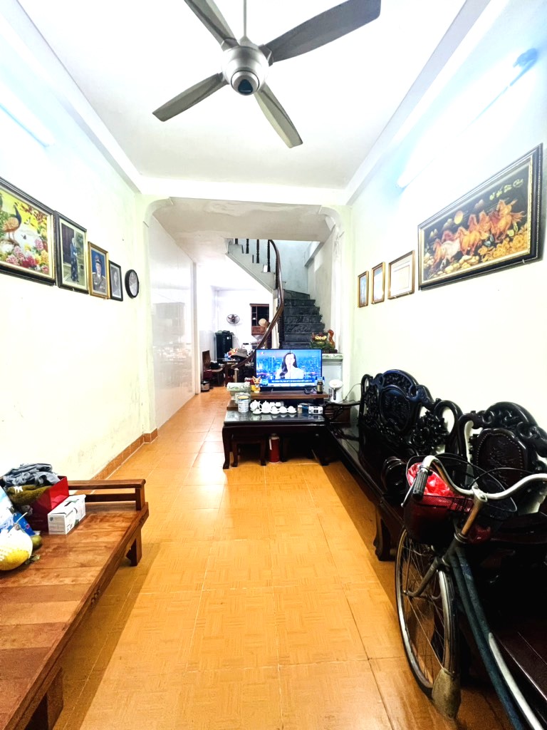 BÁN NHÀ THỤY PHƯƠNG BẮC TỪ LIÊM – 42M² DÂN XÂY CHẮC CHẮN – Ở NGAY – HƠN 6 TỶ