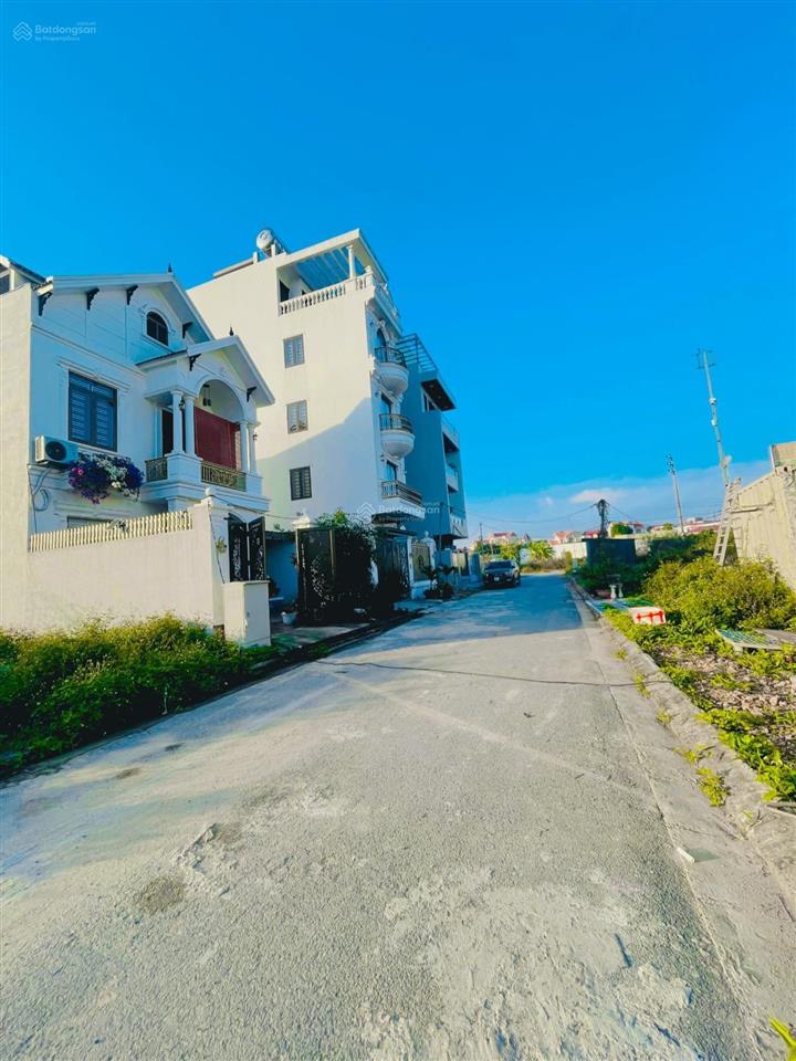 Đất dịch vụ Song Phương Hoài Đức dt78m2, mặt tiền 5,1m, đường 12m, giá chỉ 143tr/m2