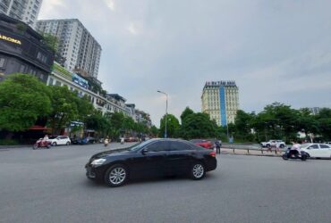 Liền kề lô góc HC Golden Hồng Tiến, 130m,MT 7.5m, sát bệnh viện Tâm Anh, lô góc, 3 thoáng, kinh doanh ngày đêm