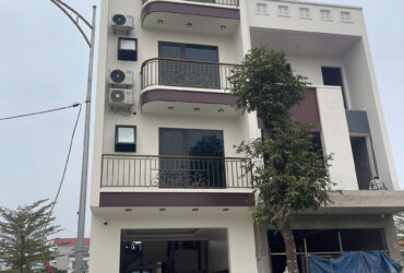 Bán gấp lô góc 2 mặt tiền DT 136,5m2 giá đầu tư đối diện khu chợ Lương Sơn, sẵn sổ đỏ sang tên(BP)