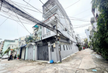 BÁN NHÀ 5 TẦNG – MẶT TIỀN HXH Đ.CÁCH MẠNG THÁNG 8, QUẬN 3 – NGANG HIẾM 5,5M*19M* LIÊN HỆ GIANG GIANG: 093.86.76.685