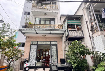 BÁN NHÀ 5 TẦNG Đ.NGUYỄN THỊ MINH KHAI – NGAY ĐÀI TRUYỀN HÌNH & DH KHXH NV – NGANG ĐẸP 8,6M*7M NỞ HẬU VUÔNG ĐẸP * LIÊN HỆ GIANG GIANG: 093.86.76.685