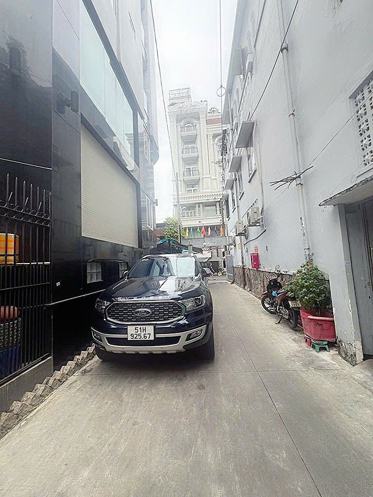 HIẾM NHÀ BÁN – HXH Đ.BÀ LÊ CHÂN, TÂN ĐỊNH, Q1- NỔI TIẾNG VỚI CHỢ & NHÀ THỜ TÂN ĐỊNH – VỊ TRÍ VIP XUNG QUANH NHÀ CAO TẦNG &  BUILDING VP LỚN – CHÍNH CHỦ 1 ĐỜI XƯA* LIÊN HỆ GIANG GIANG: 093.86.76.685