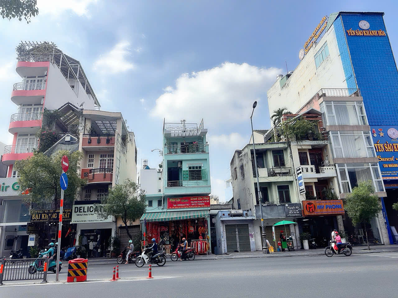 BÁN NHÀ MẶT TIỀN Đ.NAM KỲ KHỞI NGHĨA, QUẬN 3 – DT LỚN 90M2 FULL THỔ – VỊ TRÍ SIÊU VIP TẬP TRUNG CÁC BUILDING KHỦNG – 0938676685 GIANG GIANG