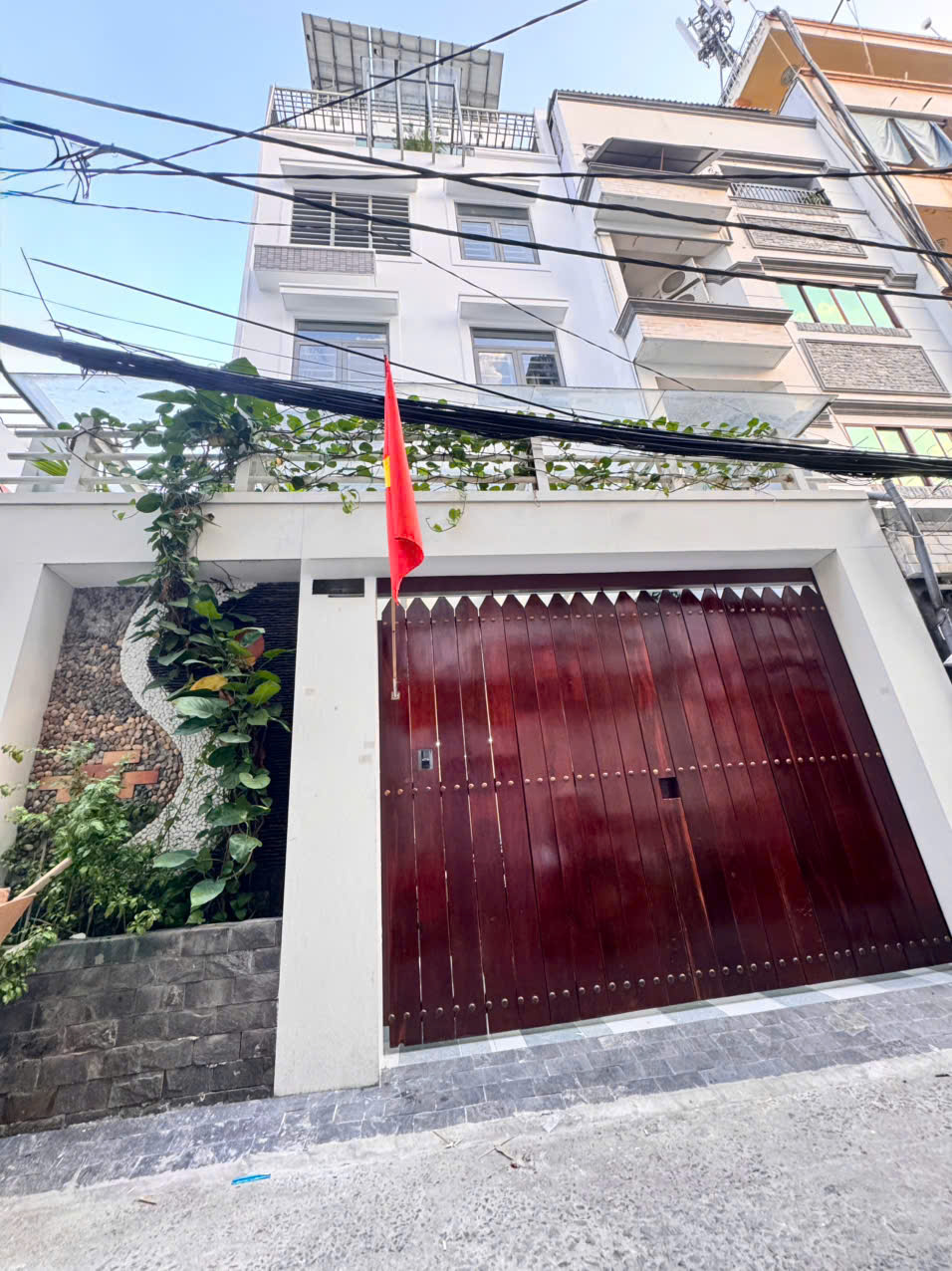 HIẾM NGANG LỚN 6M*15M VUÔNG ĐẸP – BÁN NHÀ 6 TẦNG HXH Đ.PHẠM VIẾT CHÁNH, NGUYỄN CƯ TRINH, QUẬN 1 – THANG MÁY – 0938676685 GIANG GIANG