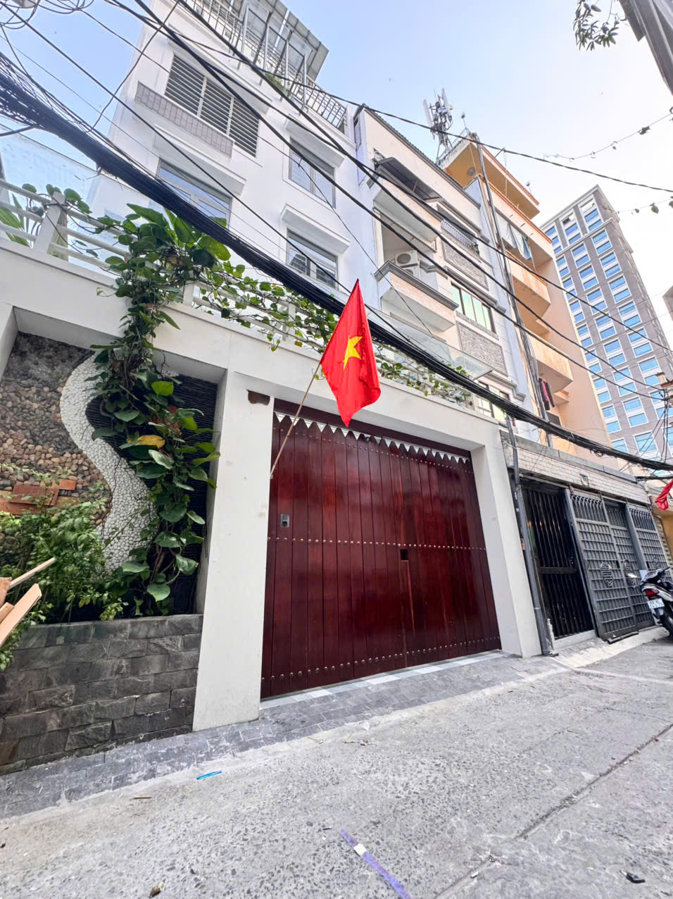 BÁN NHÀ 6 TẦNG THANG MÁY – HXH Đ.PHẠM VIẾT CHÁNH, NGUYỄN CƯ TRINH, QUẬN 1 – NGANG LỚN 6M*15M VUÔNG ĐẸP – 11PN – CHÍNH CHỦ 0938676685 GIANG GIANG