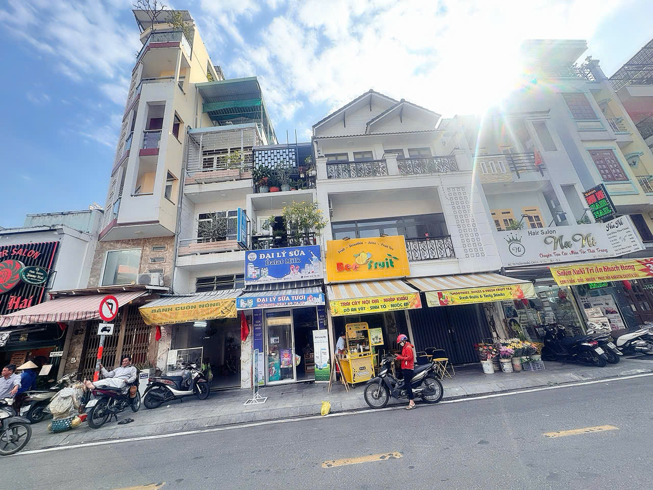 HIẾM NGANG LỚN 6M*13M VUÔNG ĐẸP – BÁN NHÀ 4 TẦNG MẶT TIỀN KD Đ.TRẦN KHẮC CHÂN, TÂN ĐỊNH, QUẬN 1 – CHỦ 1 ĐỜI 0938676685 GIANG GIANG