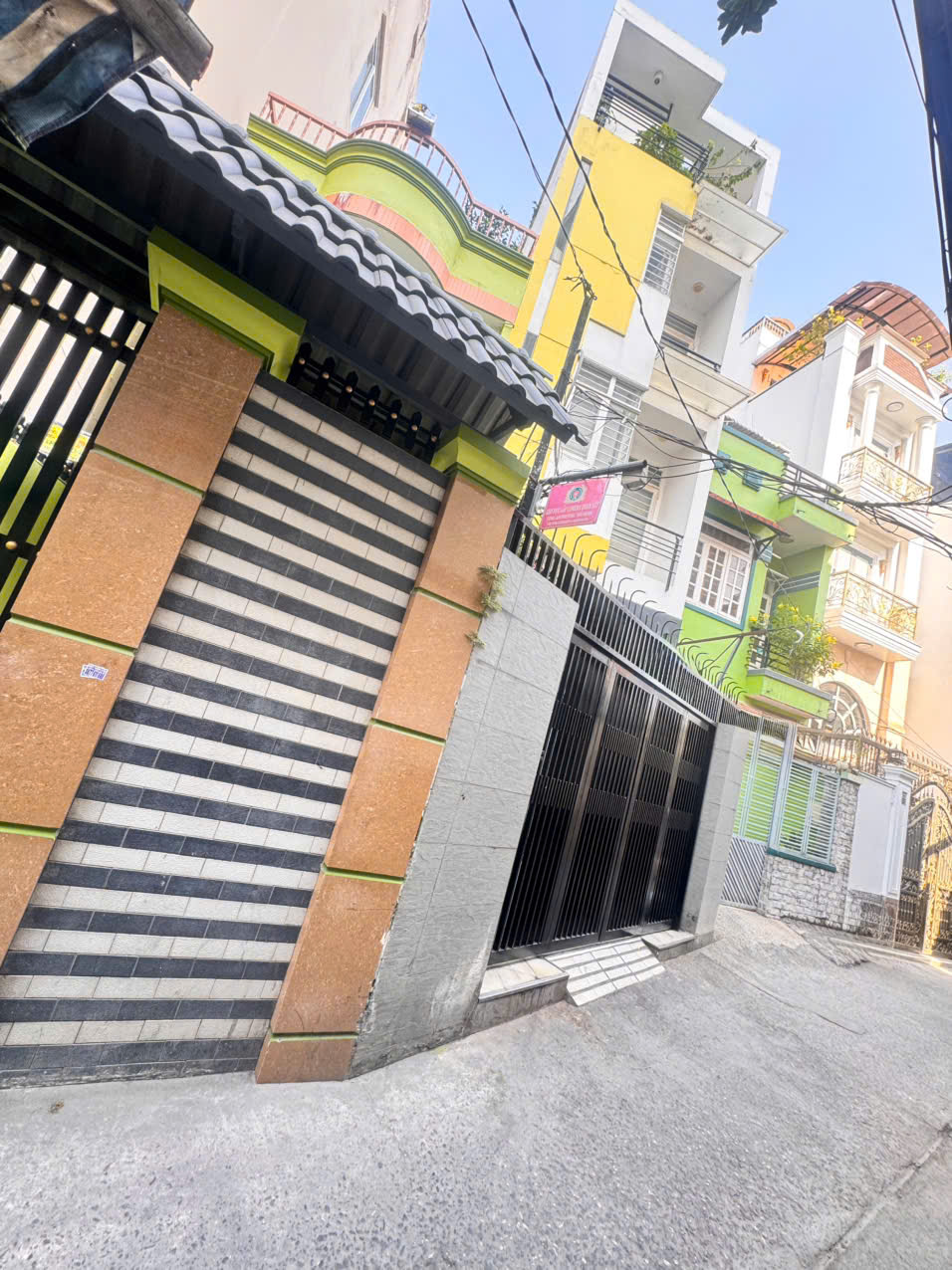 BÁN NHÀ 3 TẦNG HXH Đ.TRẦN KHẮC CHÂN, P.TÂN ĐỊNH, QUẬN 1- DT VUÔNG ĐẸP 4M*13M – CHỦ 1 ĐỜI 0938676685 GIANG GIANG