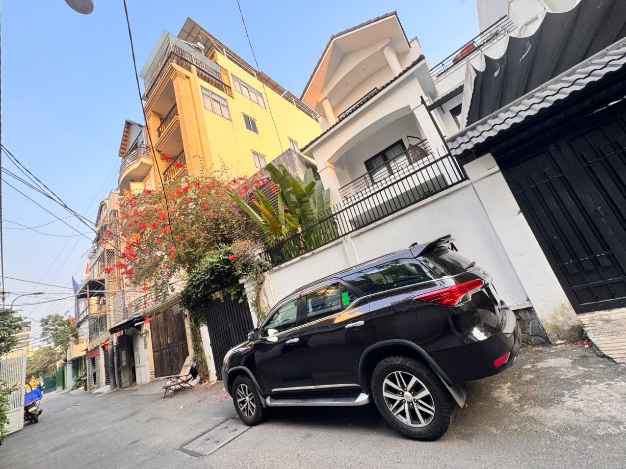 HIẾM – CĂN GÓC 4 MẶT TIỀN XE HƠI ĐƯỜNG 2 CHIỀU TRƯỜNG SA, QUẬN 3 – DT LƯỚN 7M*12M VUÔNG ĐẸP – SẴN DÒNG TIỀN 60TR/TH – GIANG GIANG 0938676685 CHÍNH CHỦ