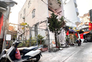 BÁN QUỸ ĐẤT LỚN 79M2 NGANG 5M*17M VUÔNG ĐẸP – MẶT TIỀN HXH Đ.LÝ CHÍNH THẮNG THÔNG HOÀNG SA, QUẬN 3 – NGAY SÁT MẶT TIỀN ĐẸP – CHỈ 10,3T – 0938676685 GIANG GIANG