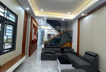 Bán nhà 3 Tầng P.Trấn Biên,Đường nhựa 12M,gần trường THCS Nguyễn Bỉnh Khiêm