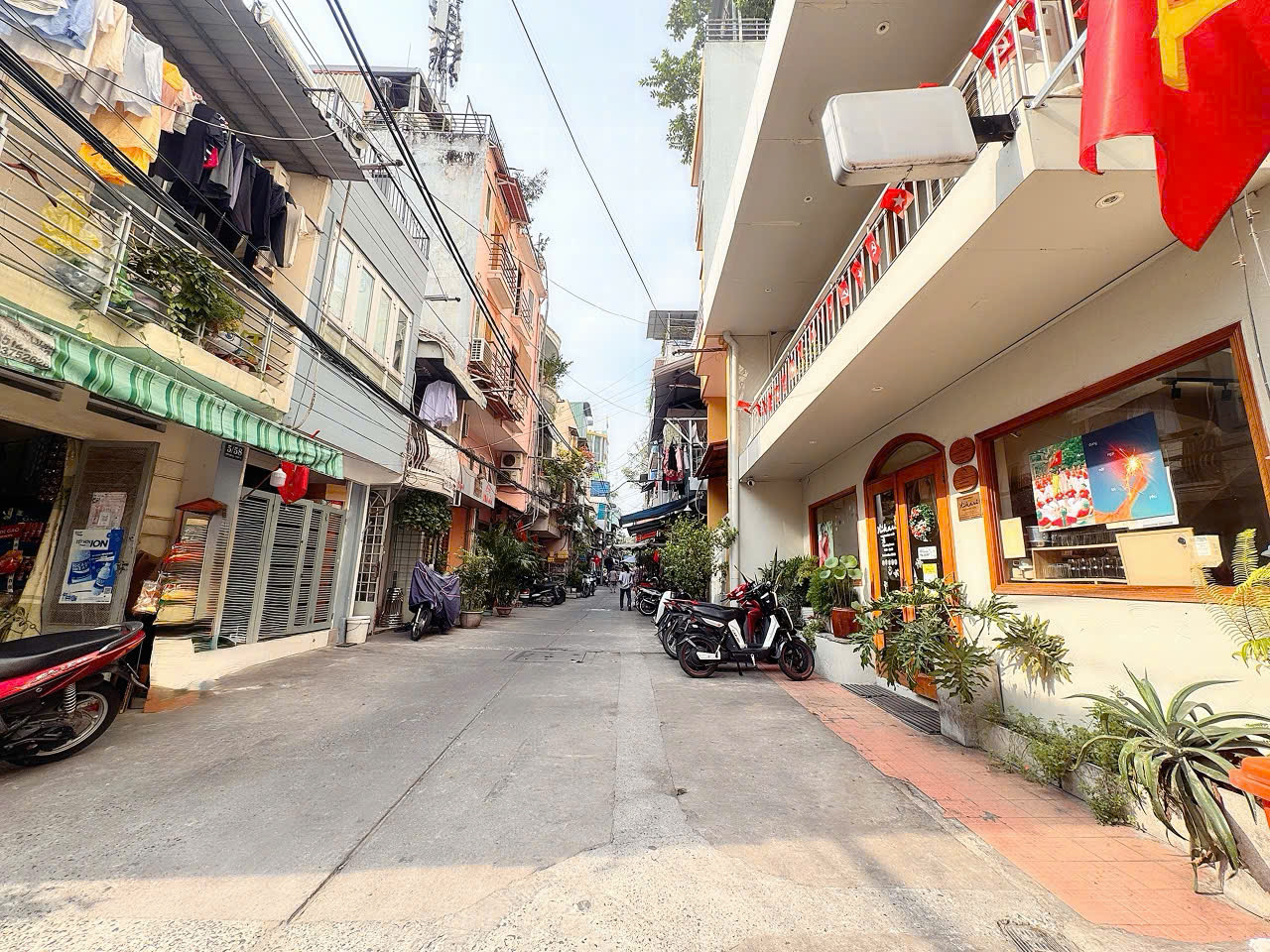 HIẾM DT LỚN 7,6M*17M VUÔNG VỨC – BÁN NHÀ 2 TẦNG HXH Đ.NGUYỄN TRUNG NGẠN, P.BẾN NGHÉ, QUẬN 1 – CHỦ 1 ĐỜI XƯA 0938676685 GIANG GIANG