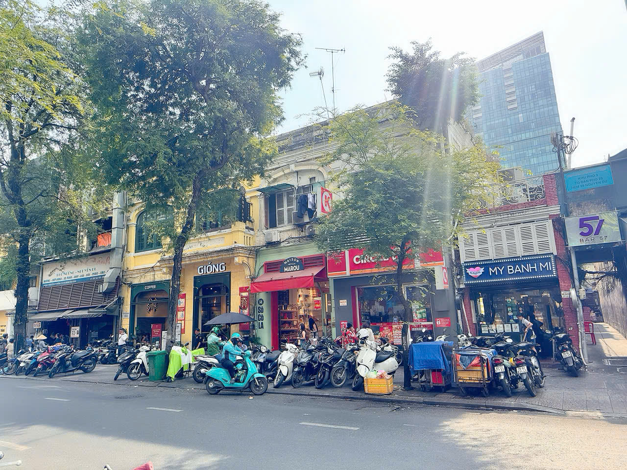 ĐỘC TÔN BÁN NHÀ 2 TẦNG MẶT TIỀN Đ.NGUYỄN DU, P.BẾN NGHÉ, QUẬN 1 – DT 4M*15M – DÒNG TIỀN ĐỀU 1,1 TỶ/NĂM – 0938676685 GIANG GIANG CHÍNH CHỦ 1 ĐỜI XƯA