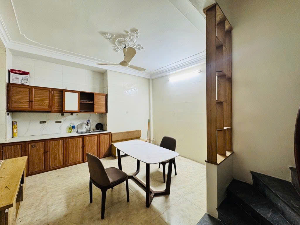 Giá hiếm, oto đỗ cổng, vị trí đẹp