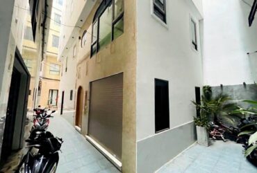 trần duy hưng 36m x6 tầng 14,8 tỷ lô góc,full nội thất,ô tô tránh 10m,gần phố