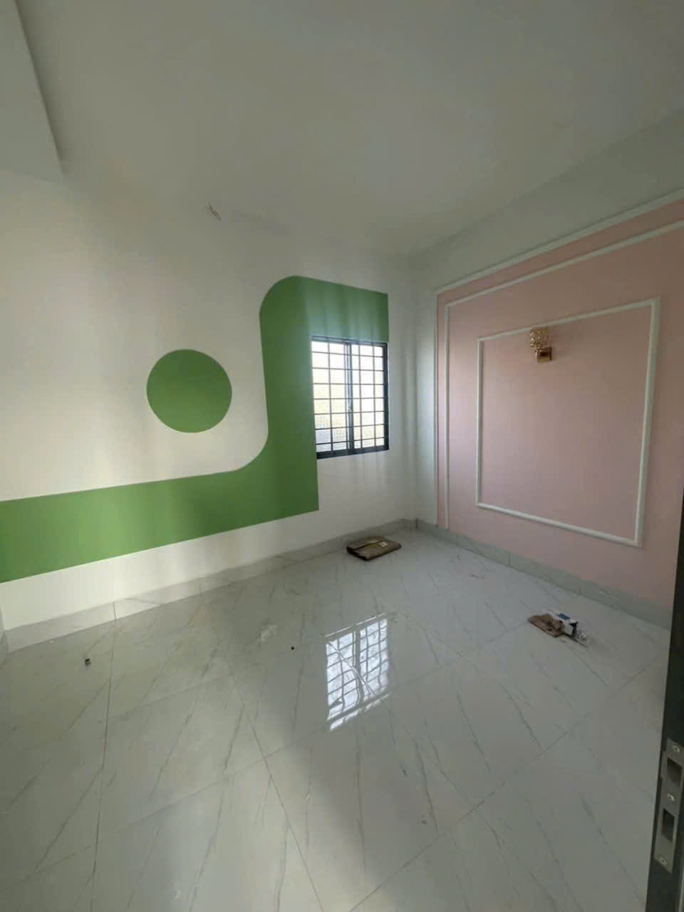 BÁN NHÀ PHỐ 1 TRỆT 1 LẦU – PHONG CÁCH CỔ ĐIỂN – HẺM Ô TÔ – PHƯỜNG TRÀ VINH, TỈNH VĨNH LONG